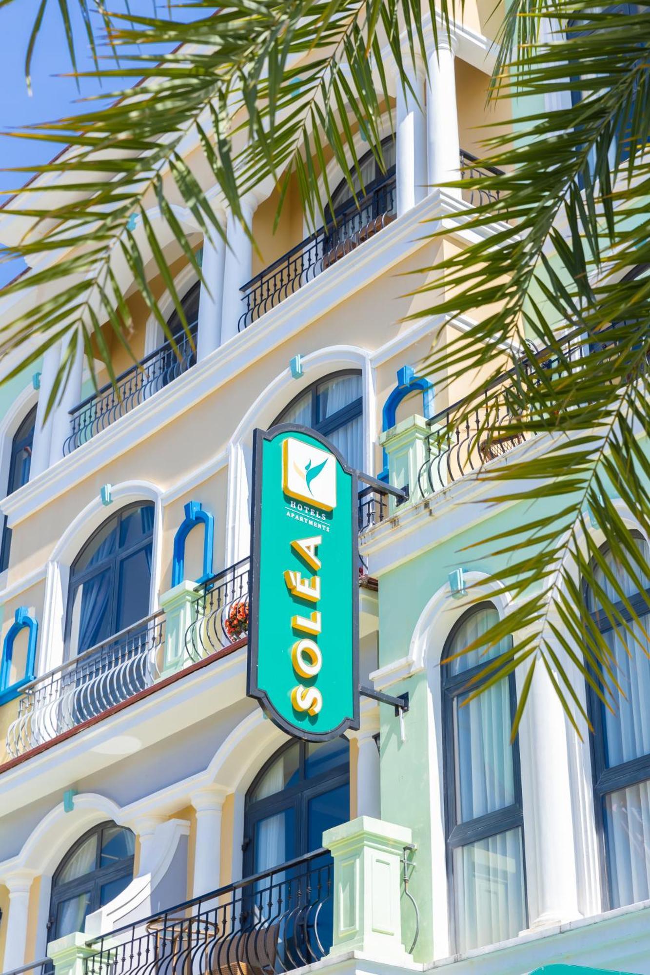 Solea Hotel Grandworld Дуонг-Донг Экстерьер фото