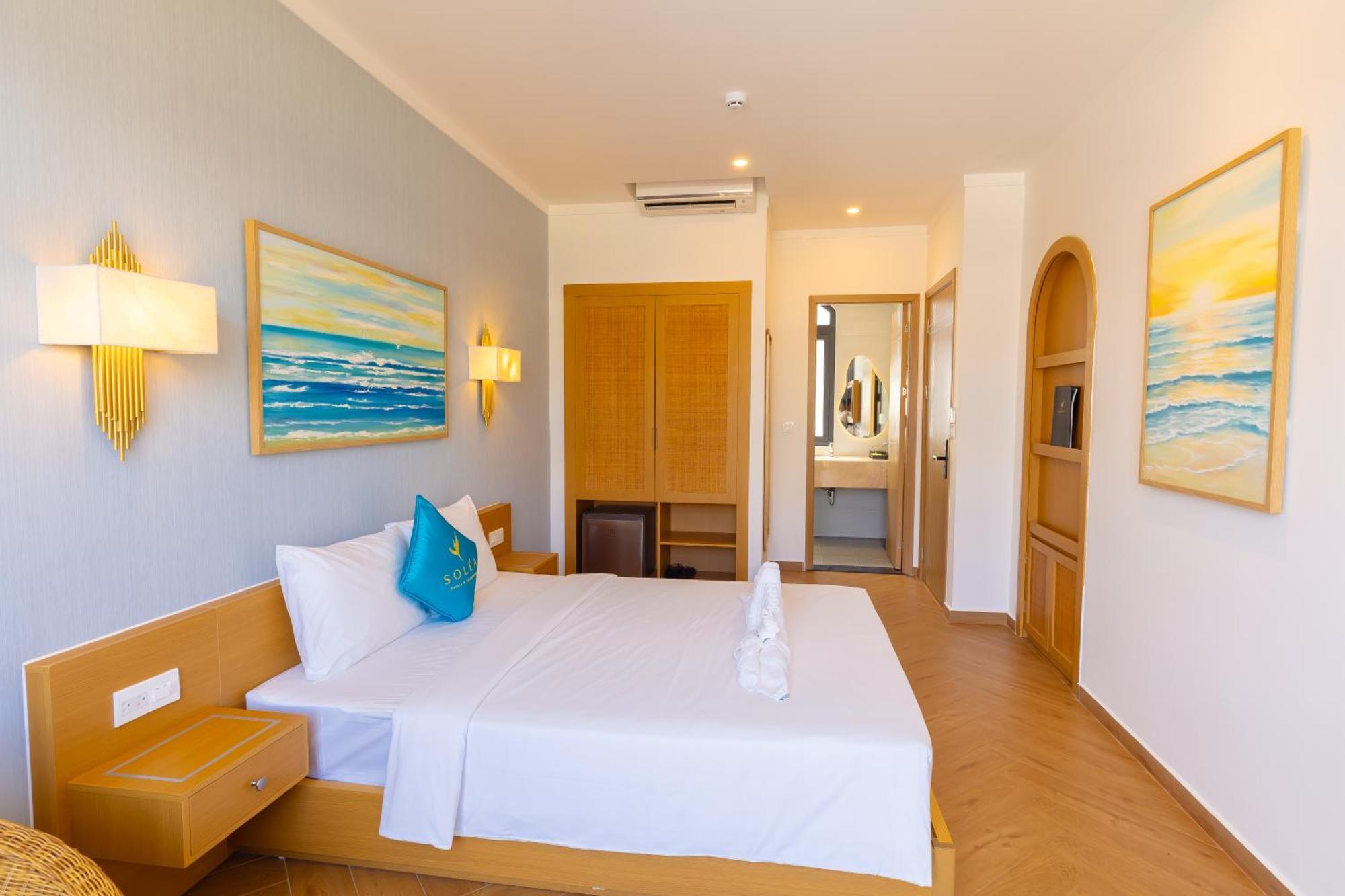 Solea Hotel Grandworld Дуонг-Донг Экстерьер фото
